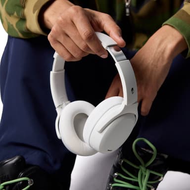 Skullcandy Crusher ANC 2 langattomat around-ear kuulokkeet (luu)