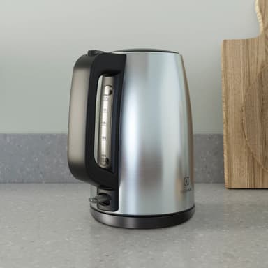 Electrolux vedenkeitin E3K1-3ST