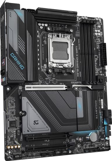 GigaByte X870 GAMING X WIFI7 emolevy