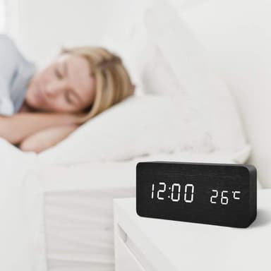 Digitaalinen LED herätyskello Musta