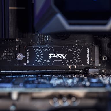 Kingston FURY Renegade NVMe SSD muisti jäähdytyselementillä (2 TB)