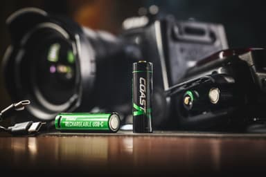 Coast ZXAA Zithion-X USB-C ladattavat litiumparistot (4 kpl)