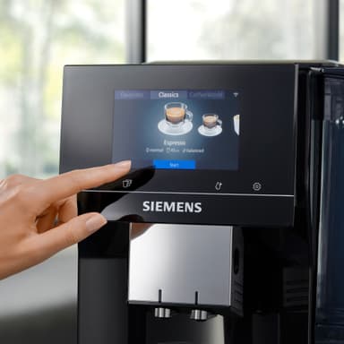 Siemens EQ700 Classic automaattinen espressokone TP713R09 (musta)