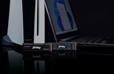Kingston FURY Renegade NVMe SSD muisti jäähdytyselementillä (4 TB)