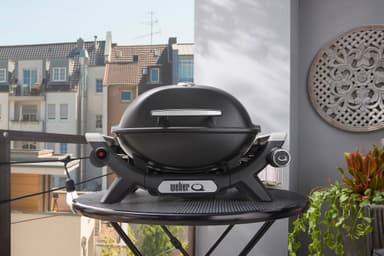Weber Q1100N kaasugrilli 1501061 (musta)