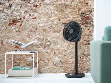 Stand fan w. Battery pack Whisper Flex Black