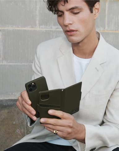 Unity Wallet iPhone 13 Mini Metal Woods