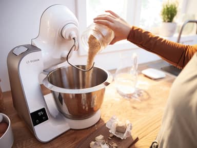 Bosch Monitoimikone MUM5