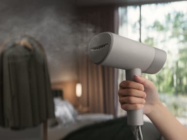 Electrolux Care 500 kannettava höyrystin E5HS1-6UG (harmaa)