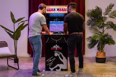 Arcade 1 UP NBA Jam pelikabinetti Shaq Edition