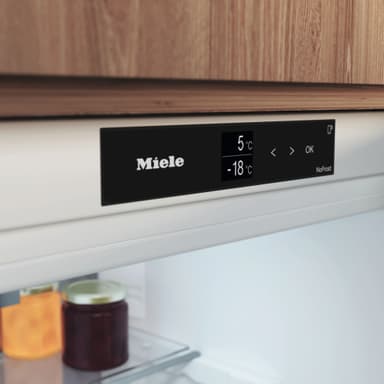 Miele Jääkaappipakastimet KFN 7844 C (Integroitava)