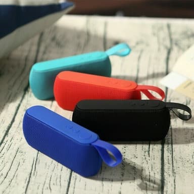 Q106 Langaton kaiutin, Bluetooth, USB, punainen