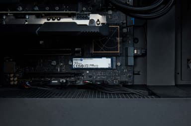 Kingston NV3 M.2 NVMe Gen 4 sisäinen SSD muisti (2 TB)