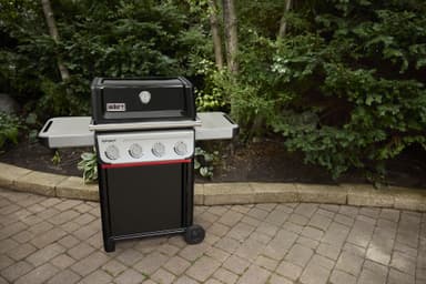 Weber Spirit E-410 kaasugrilli 1501024 (musta)