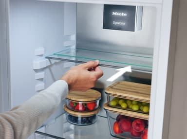 Miele Jääkaappi K 7777 C (Integroitava)