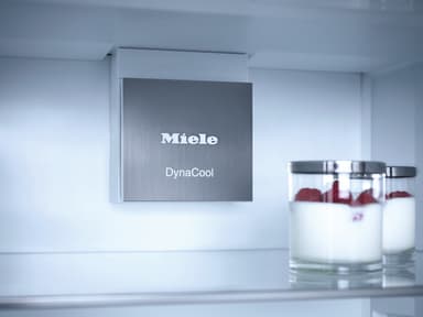 Miele Jääkaappi K 7767 D (Integroitava)