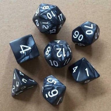 RPG Arpakuutiot 7-Pakkaus