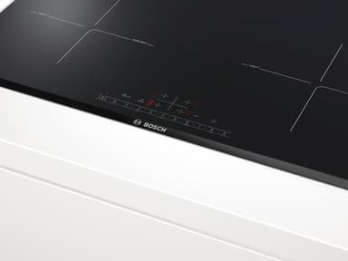Bosch Series 6 induktiotaso liesituulettimella PVQ895F25E