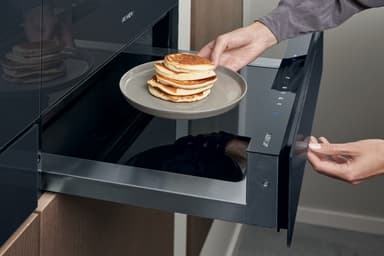 Siemens Platewarmers BI710C1B1 (Musta)