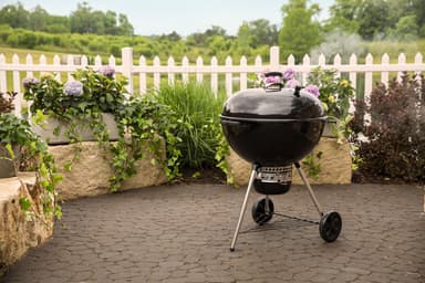 Weber Master Touch hiiligrilli 1500230 (musta)