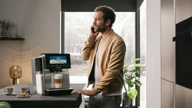 Siemens EQ900 Plus automaattinen kahvikone TQ903RZ3