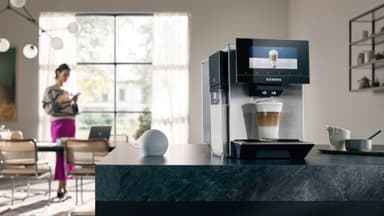 Siemens EQ900 Plus automaattinen kahvikone TQ903RZ3