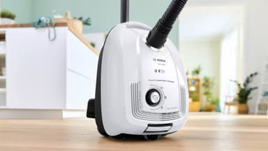 Bosch Series 4 pölynimuri BGL38WH3H