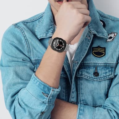 Samsung Galaxy Watch Ultra 47MM ruostumattomasta teräksestä valmistettu kellon ranneke, jossa on kaksinkertainen nappi Hopea