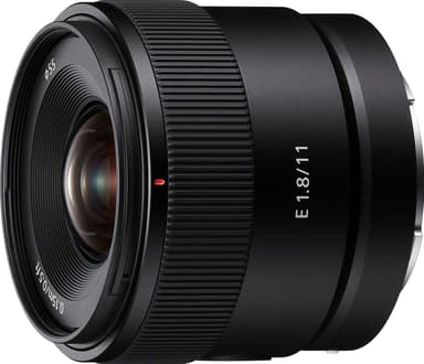 Sony E 11 mm f/1,8 APS-C objektiivi