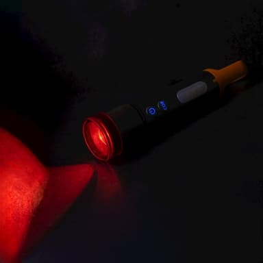 Forever Light TRAVELER - Ladattava LED-taskulamppu, jossa useita valotiloja, 1200mAh, USB-C