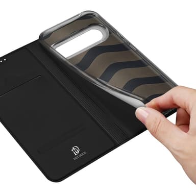 DUX DUCIS Skin Pro -sarjan kotelo korttipaikalla Google Pixel 9 / 9 Pro - musta