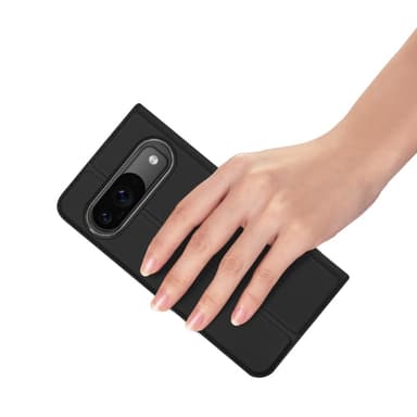 DUX DUCIS Skin Pro -sarjan kotelo korttipaikalla Google Pixel 9 / 9 Pro - musta