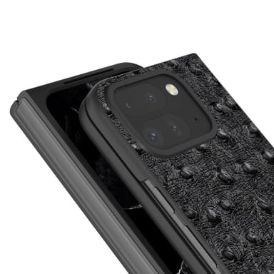 ABEEL Google Pixel 9 Pro Fold 5G Suojakotelo Aitoa Nahkaa + PC Puhelinsuojus Strutsikuviolla - Musta