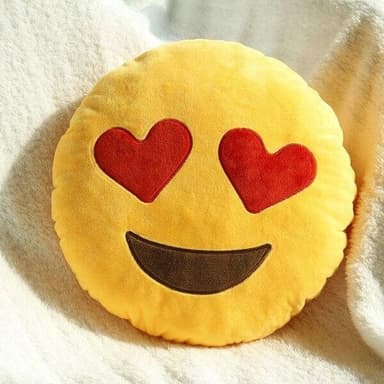 Emoji-tyyny pehmeää pehmoa