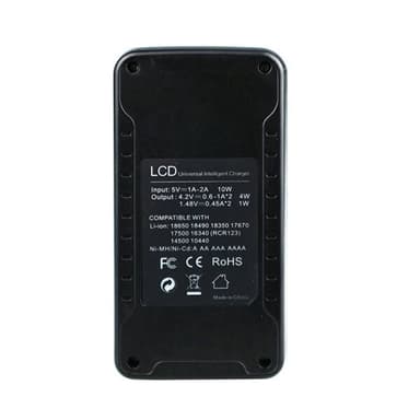 LCD-näytöllä varustettu akkulaturi 18650 / AA / AAA / 17670 mm akulle