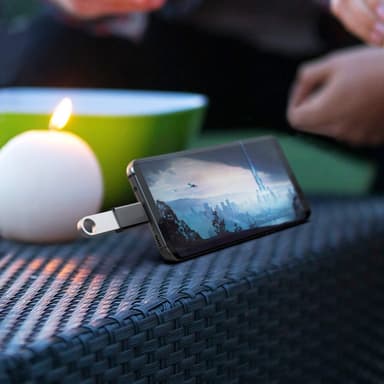 Super nopea adapteri USB C-tyypistä USB:hin 3.0 musta