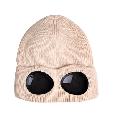 Neulottu pipo suojalaseilla Beige