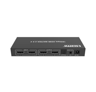 NÖRDIC 2x2 HDMI 2.0 Matriisikytkin 4K60Hz ja Extractor Toslink & Stereo EDID HDR HDCP2.2 Dolby Digital+, DTS 5.1