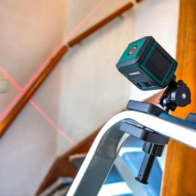 Cross line laser - Red – Self levelling - 10 meter range