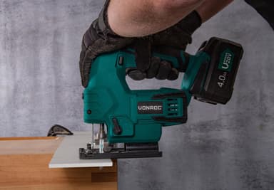 Akku-Stichsäge VPower 20V – Komplettset mit 2.0Ah Akku, Schnellladegerät, Sägeblättern, Parallelführung und Aufbewahrungstasche