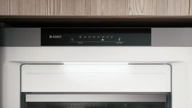 ASKO Kaappipakastin FN23841B