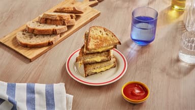 Philips Kaksitasoinen jalusta grillivartaalla Airfryer 6.2L HD9920/00