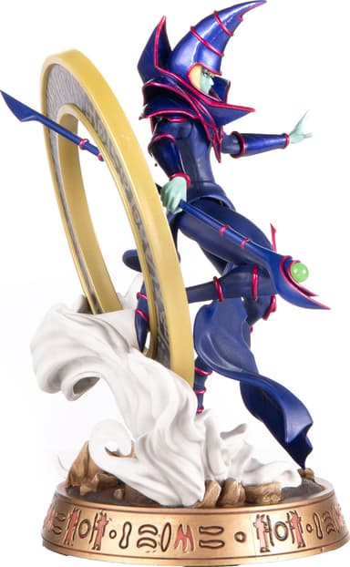 First 4 Figures Yu-Gi-Oh figuuri (Dark Magician)
