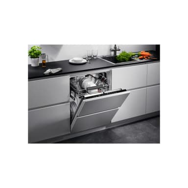 AEG Astianpesukone FSE63607P