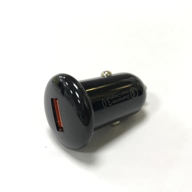 NÖRDIC USB nopea autolaturi Quick Charger 3.0 18 W