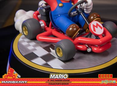 First 4 Figures Mario toimintafiguuri (Mario Kart)