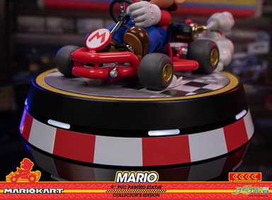 First 4 Figures Mario toimintafiguuri (Mario Kart)