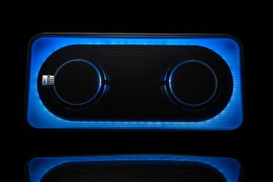 Altec Lansing ShockWave200 kannettava kaiutin (musta)