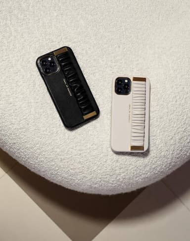 Statement Case iPhone 11/XR Ruffle Noir - Top-Hdl