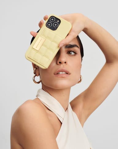 Statement Case iPhone 11 / XR Braided Butter Yellow